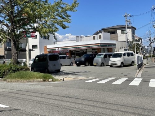 グランドパレス西宮武庫川(セブンイレブン西宮上田中町店)