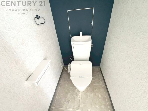 メゾン越木岩A棟