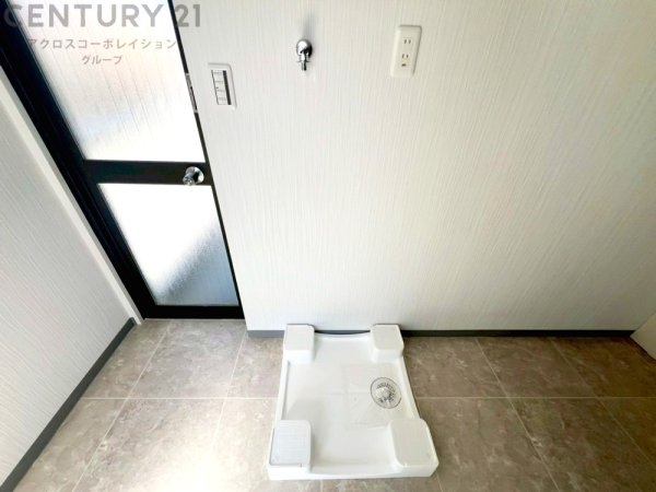 メゾン越木岩A棟