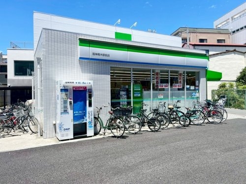 甲南青木コーポラス(ファミリーマート阪神青木駅前店)