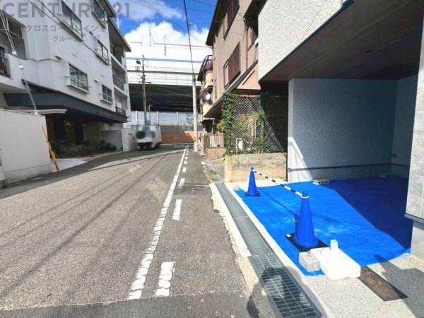 西宮市川東町新築戸建