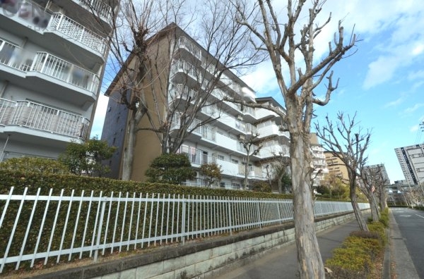 芦屋緑2住宅5号棟