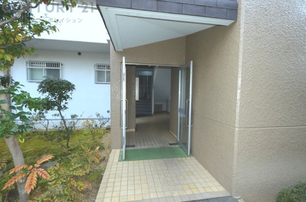 芦屋緑2住宅5号棟