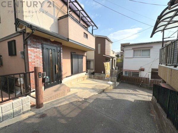西宮市甲陽園日之出町の中古一戸建て