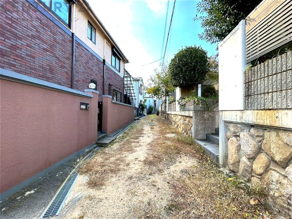 神戸市灘区城の下通１丁目の中古一戸建て