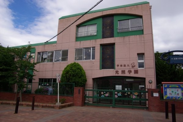 ネオコーポ武庫川(睦幼稚園)