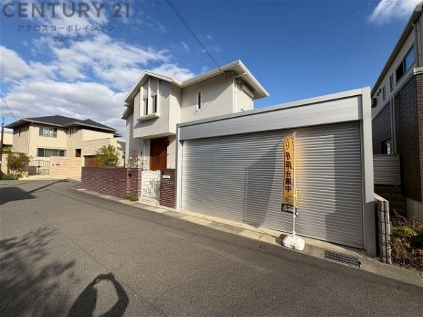 芦屋市東山町の中古一戸建て