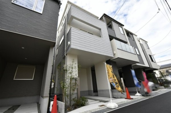 神戸市東灘区青木２丁目新築一戸建て