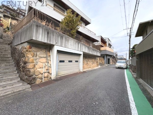 西宮市甲陽園西山町中古戸建