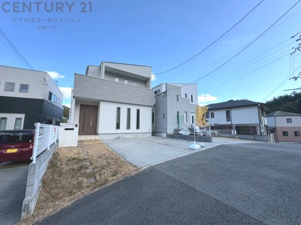 西宮市名塩２丁目の中古一戸建て