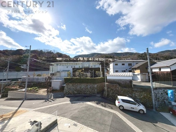 西宮市名塩２丁目の中古一戸建て