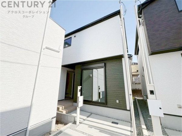 西宮市浜甲子園1丁目新築一戸建て