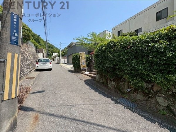 神戸市東灘区西岡本７丁目の中古一戸建て