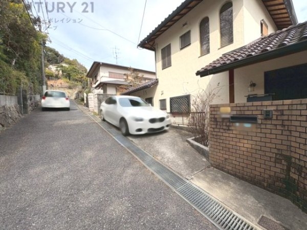 西宮市苦楽園二番町の中古一戸建て