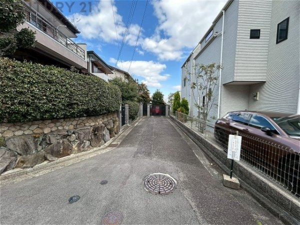 西宮市甑岩町の中古一戸建て