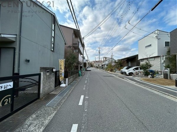 西宮市上甲東園５丁目の中古一戸建て