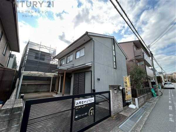 西宮市上甲東園５丁目の中古一戸建て