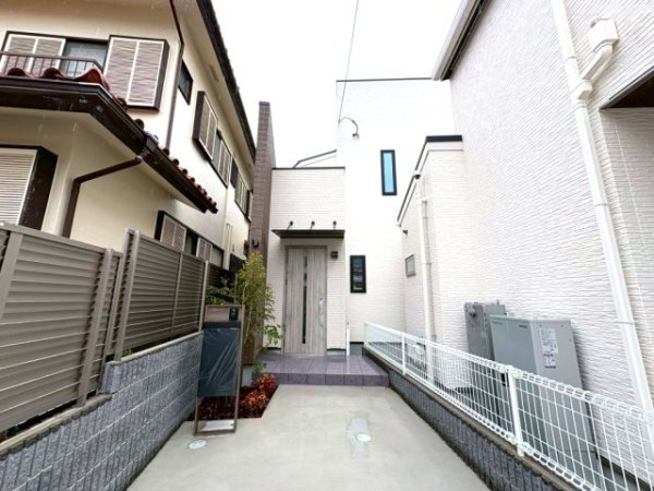 西宮市南甲子園２丁目新築一戸建て