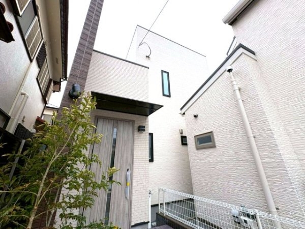 西宮市南甲子園２丁目新築一戸建て