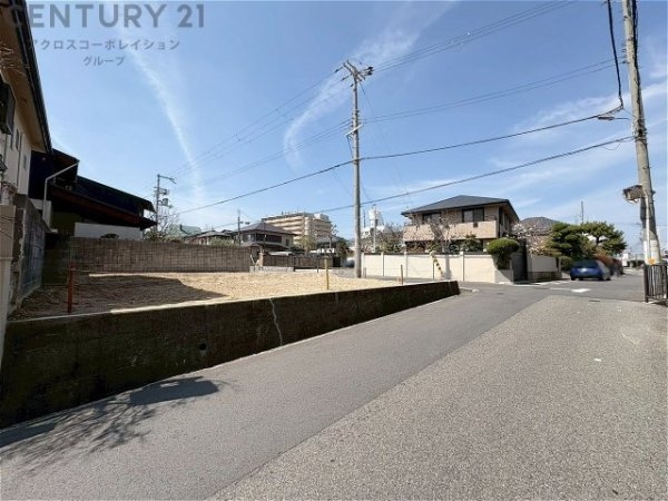 西宮市仁川町３丁目の土地