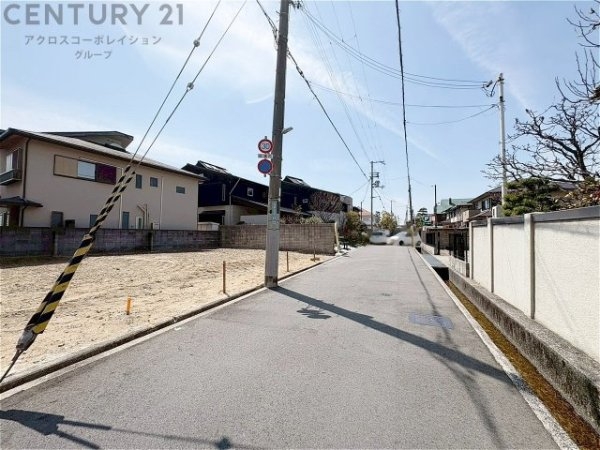 西宮市仁川町３丁目の土地