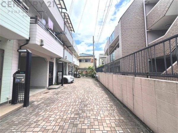 西宮市甲子園九番町の中古一戸建て