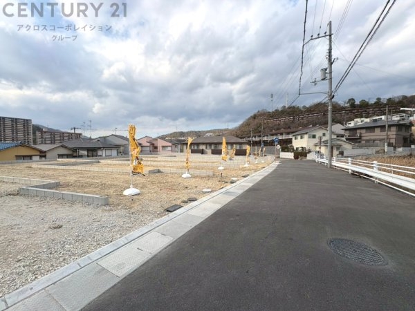 西宮市生瀬東町1期　全8区画