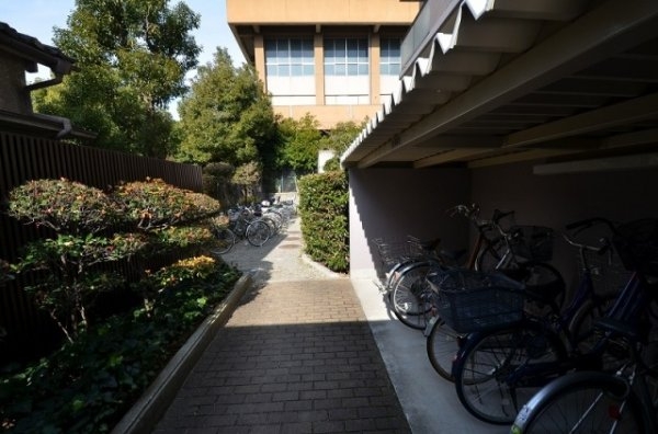 ステイツ西宮甲東園