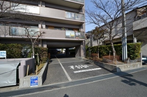 ステイツ西宮甲東園
