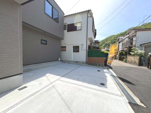 神戸市灘区城の下通2丁目新築一戸建て