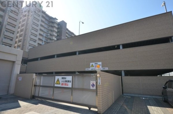 グリーンラグーナ甲子園B棟