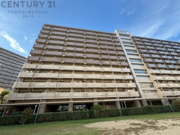 武庫川樹のまち16号棟