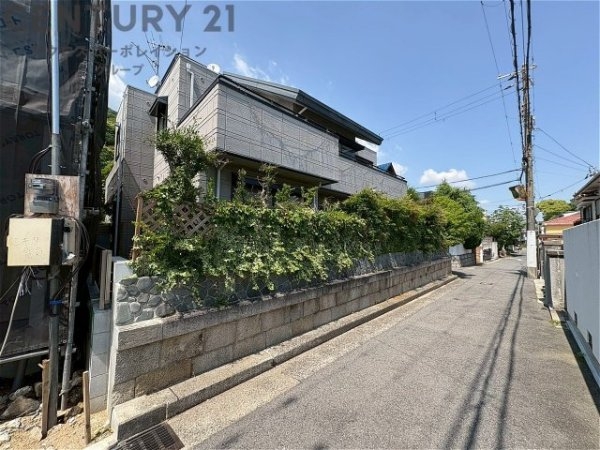 神戸市灘区城の下通３丁目の中古一戸建て