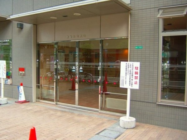 ACTA西宮東館