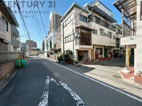 西宮市甲子園洲鳥町の中古一戸建て