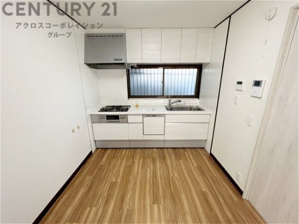 西宮市甲子園洲鳥町の中古一戸建て