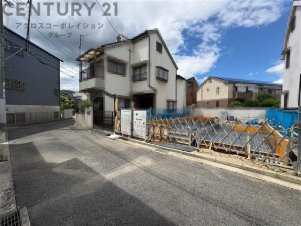 西宮市上ケ原七番町新築一戸建て