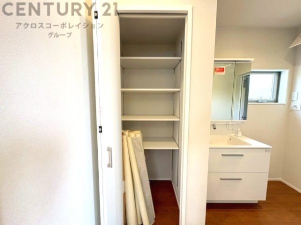 西宮市田近野町の中古一戸建て