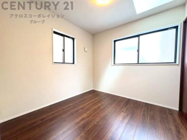 西宮市田近野町の中古一戸建て