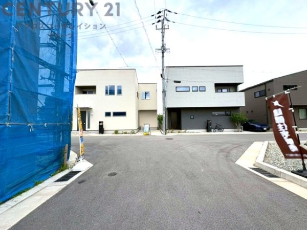 MELDIA西宮市田近野町　F号棟