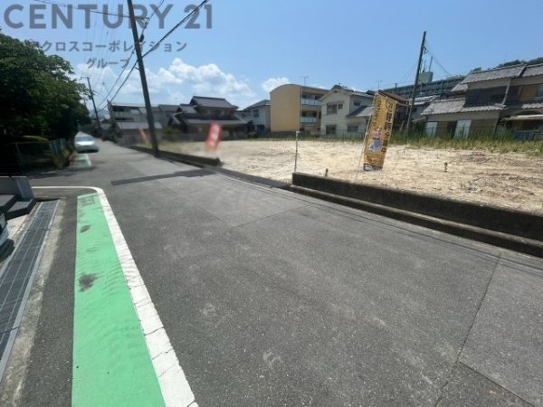 西宮市山口町名来１丁目の土地