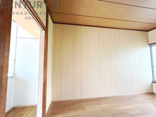 西宮市小曽根町３丁目の中古一戸建て