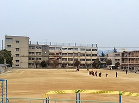 甲子園第７コーポラス(西宮市立鳴尾北小学校)