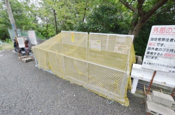 住吉台東住宅3号棟