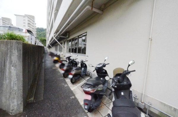 住吉台東住宅3号棟