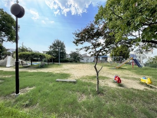 芦屋市朝日ケ丘町の土地(岩園北公園)