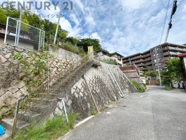 西宮市甲陽園東山町の土地