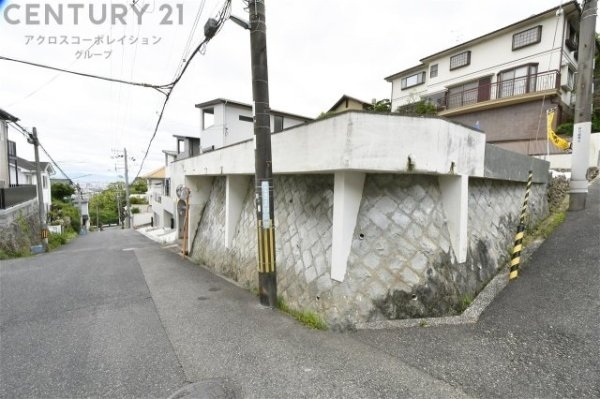 西宮市苦楽園四番町新築戸建