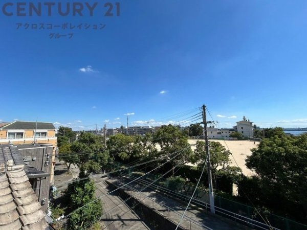 西宮市浜甲子園１丁目の中古一戸建て