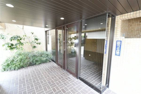 コープ野村香櫨園